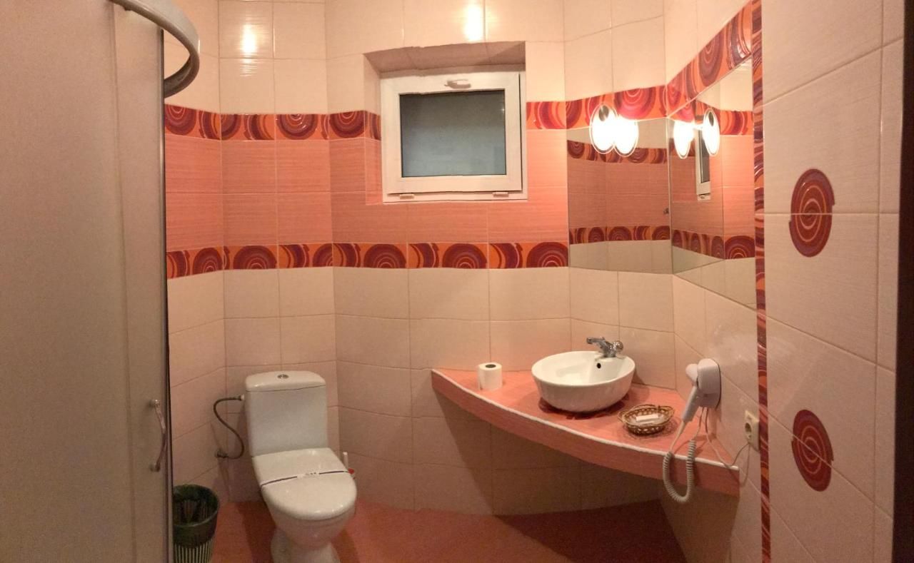 Отель Pivdenna Brama Хмельницкий